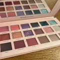Отзыв на палетка теней MAGIC STUDIO 18 Eyeshadow Palette Sweet Pastel